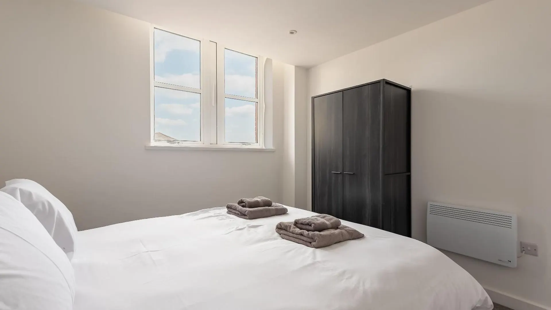 Thornhill House Serviced Apartments Wakefield Storbritannien