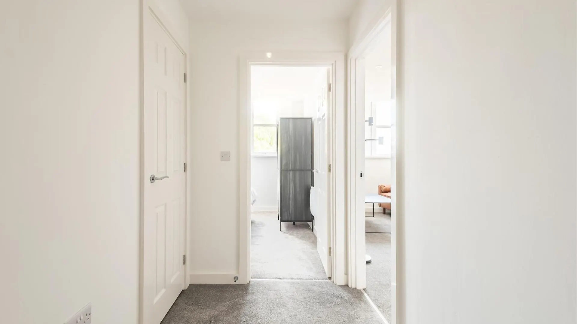 Thornhill House Serviced Apartments Wakefield